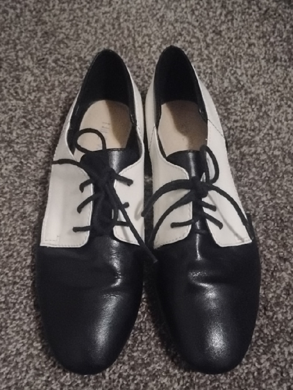 Nine West Black and White Two-Tone Leather Oxfords